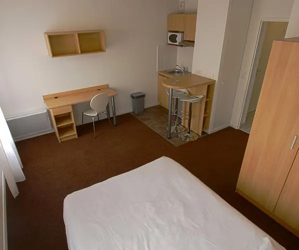 아파트호텔 Kosy Arborea 에이유꾸르